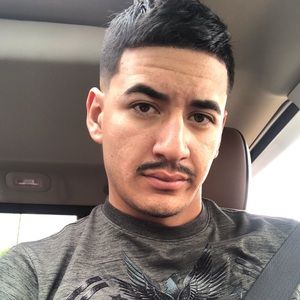 Meet your Posher, Eduardo